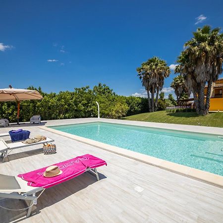 Villa Esmeralda Taviano  Exterior photo