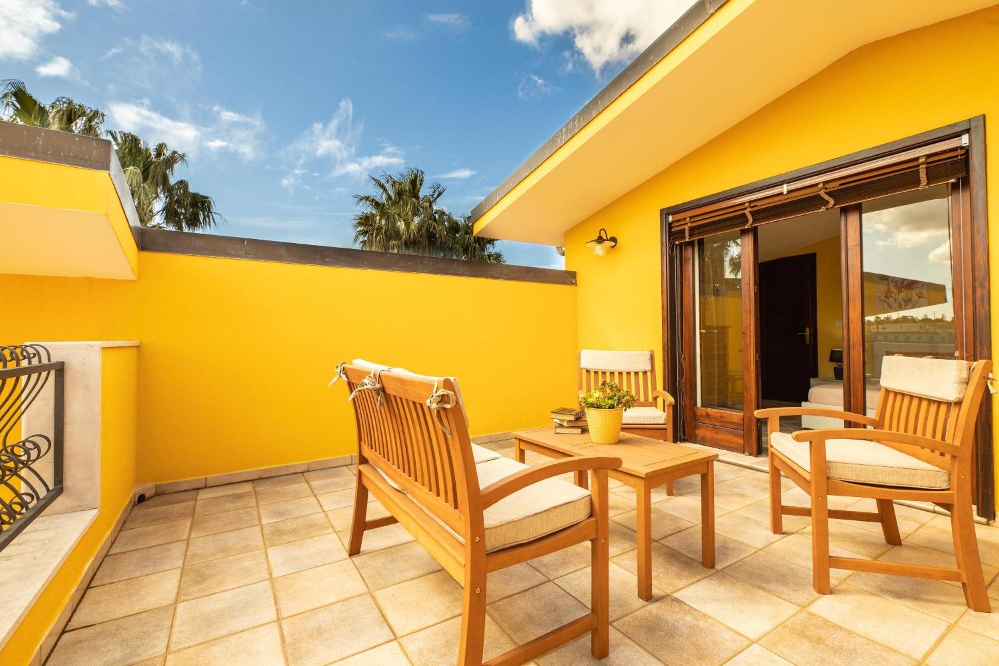 Villa Esmeralda Taviano  Exterior photo